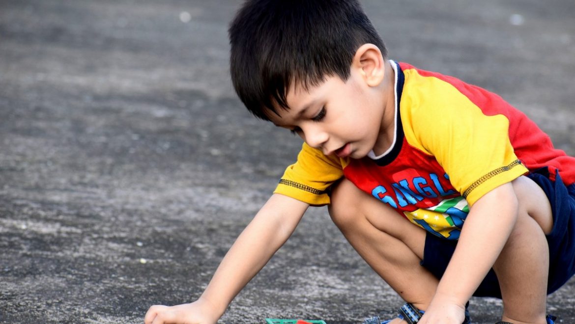 The Best Way on Learning Shapes for Kindergarten